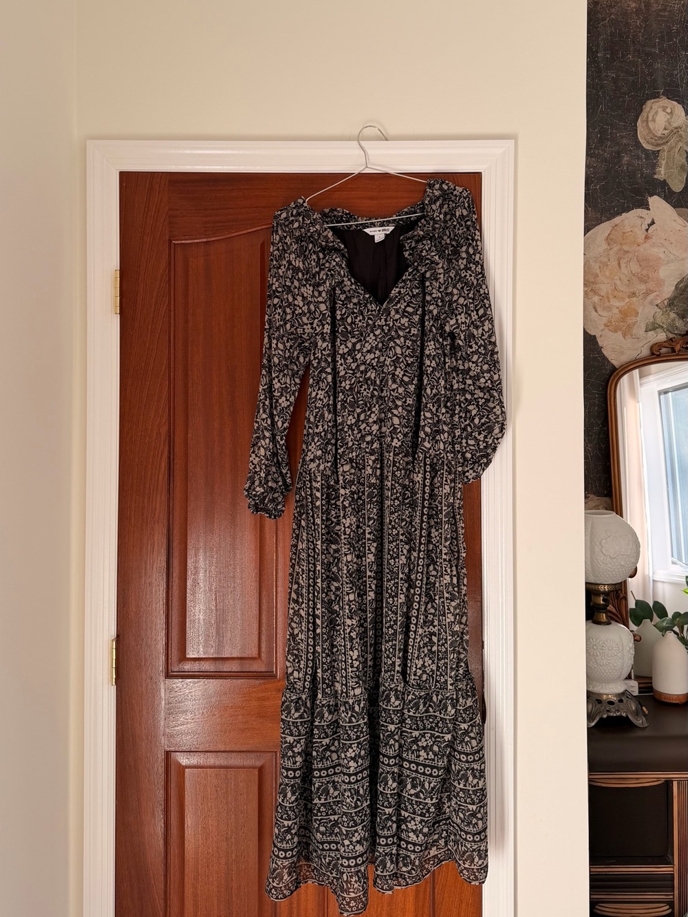 Black Floral Long Sleeve Maxi Dress